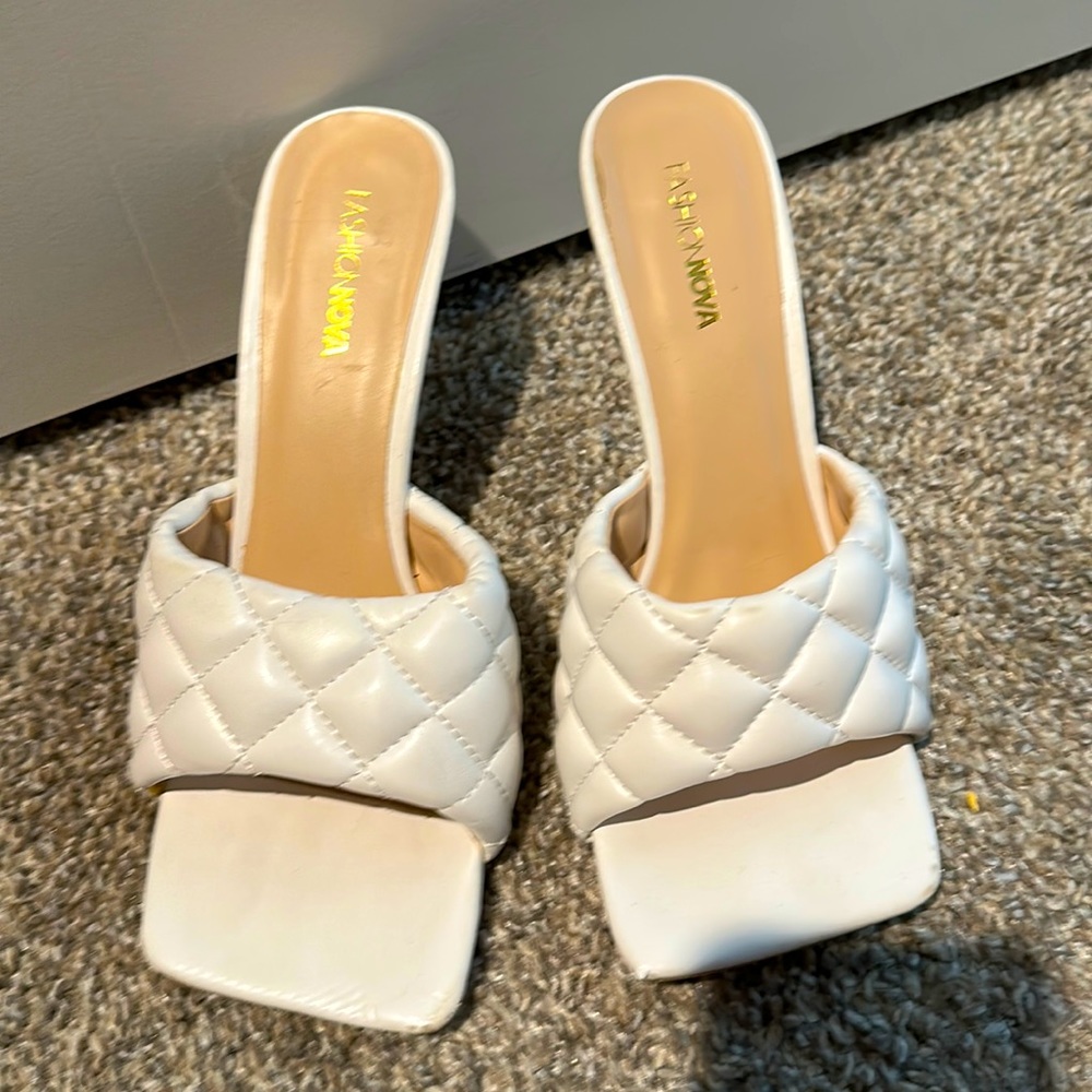 Fashion Nova White Square Toe Heel size 8.5